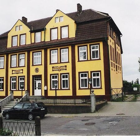 Hotel Gesellschaftshaus Bergen Auf Rugen Ngoại thất bức ảnh