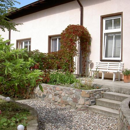 Hotel Gesellschaftshaus Bergen Auf Rugen Ngoại thất bức ảnh