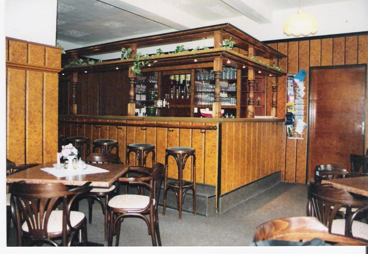 Hotel Gesellschaftshaus Bergen Auf Rugen Ngoại thất bức ảnh